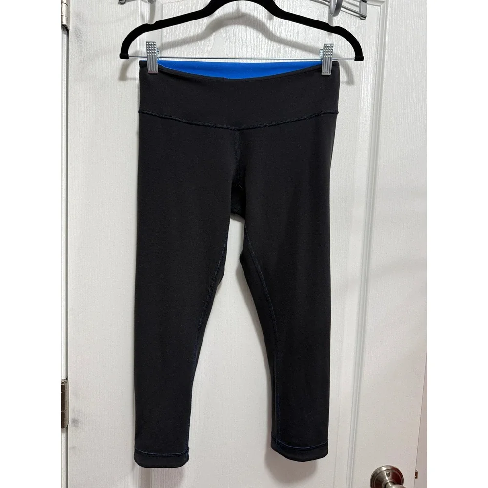 Lululemon Wunder Under Crop Reversible Leggings Black Electric Blue Size 6 - Picture 1 of 16